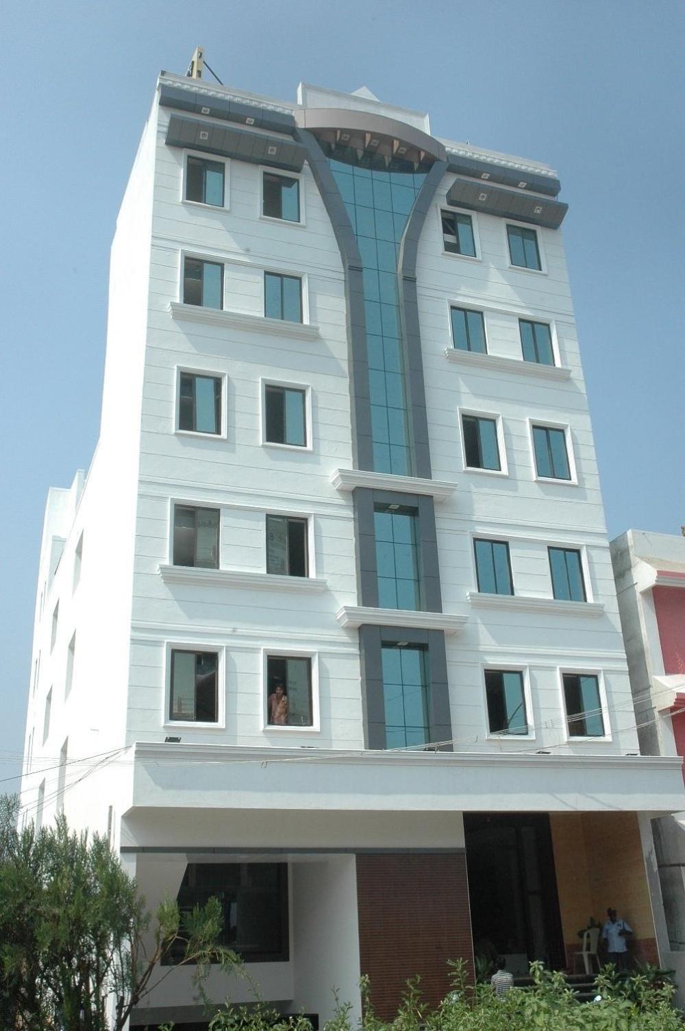Hotel Mgr Пондичери Екстериор снимка